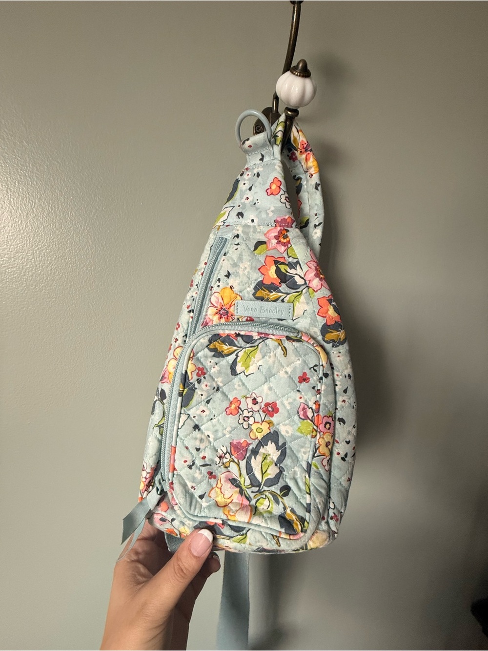 Vera Bradley Light Blue Floral Quilted Crossbody Slingy